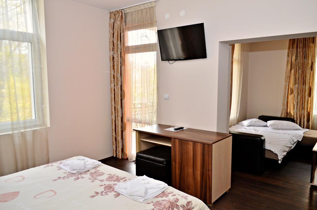 Guest House Anelim Veliko Tarnovo Luaran gambar
